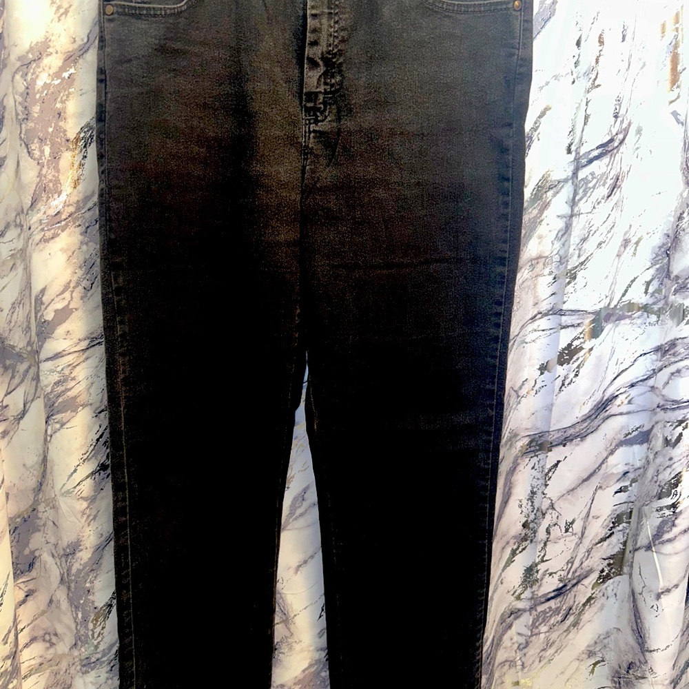 Lee Straight Leg Relaxed Waist Black denim Jeans size 12 Long 
Festival - Picture 2 of 11